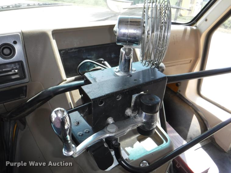 image for item K5977 1995 Chevrolet G30