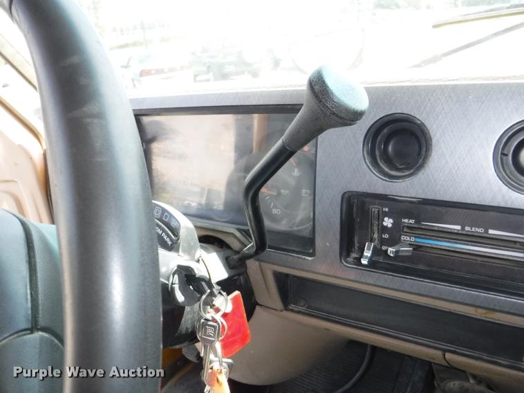 image for item K5977 1995 Chevrolet G30