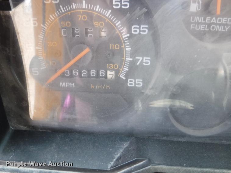 image for item K5977 1995 Chevrolet G30