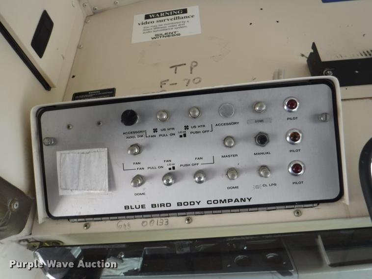 image for item K5978 1995 Chevrolet G30 school bus