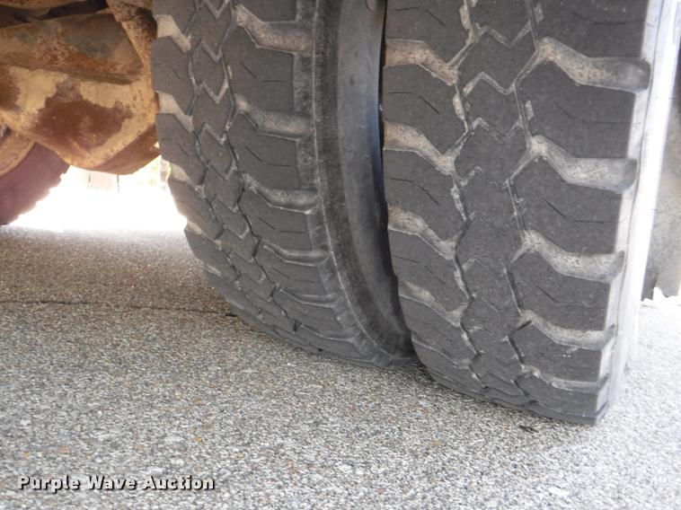 image for item K5978 1995 Chevrolet G30 school bus