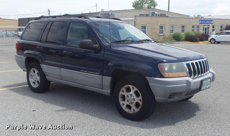 image for item K7561 2000 Jeep Grand Cherokee Laredo SUV