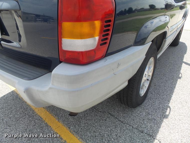 image for item K7561 2000 Jeep Grand Cherokee Laredo SUV