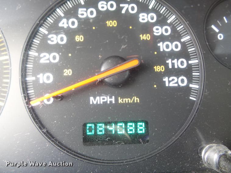 image for item K7561 2000 Jeep Grand Cherokee Laredo SUV