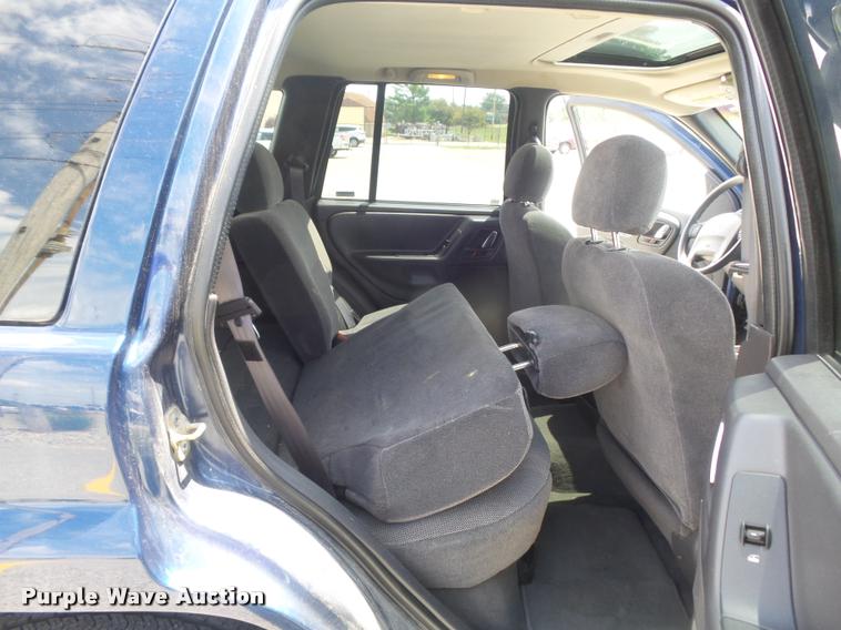 image for item K7561 2000 Jeep Grand Cherokee Laredo SUV