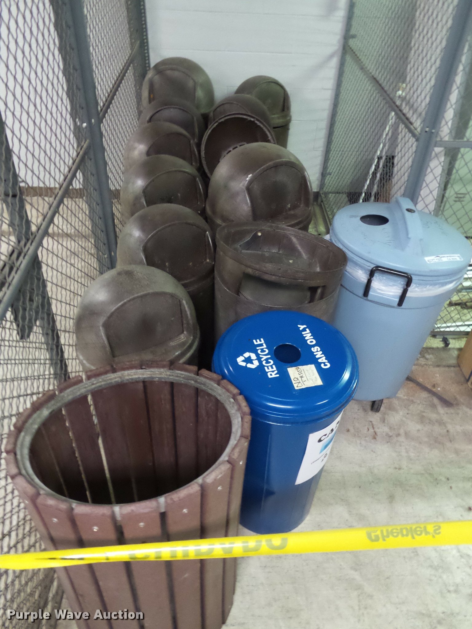 Office supplies in Kansas City, MO Item CA9040 sold Purple Wave