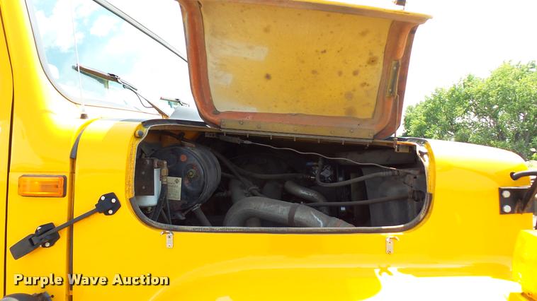 image for item DA1116 2001 International F2554 dump truck