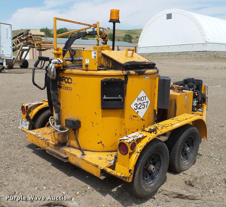 image for item DA1118 2008 Crafco SS250D crack sealer