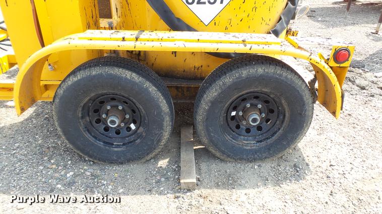 image for item DA1118 2008 Crafco SS250D crack sealer