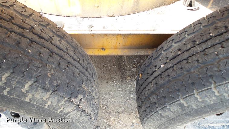 image for item DA1118 2008 Crafco SS250D crack sealer