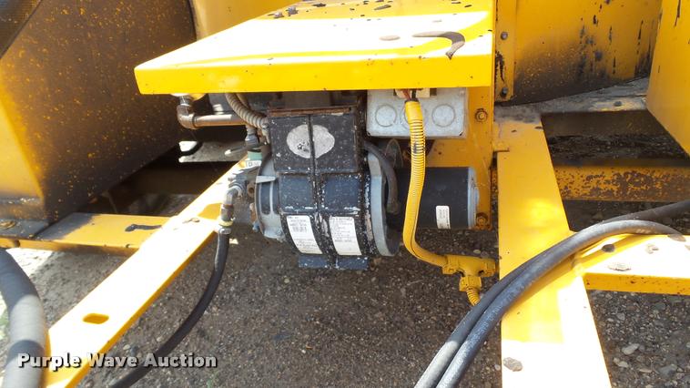 image for item DA1118 2008 Crafco SS250D crack sealer