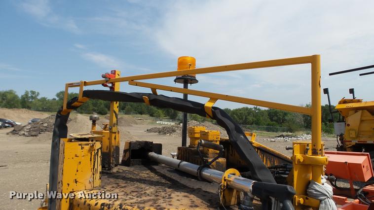 image for item DA1118 2008 Crafco SS250D crack sealer