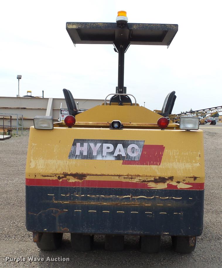 image for item DA1120 2004 Hypac C530AH pneumatic roller