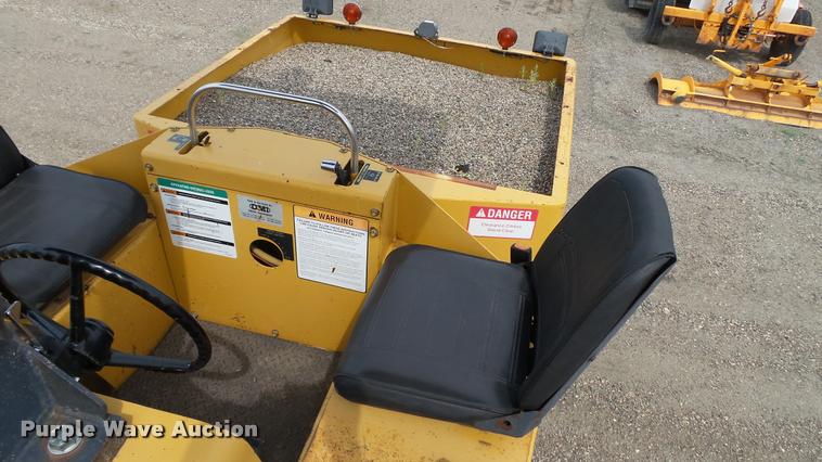 image for item DA1120 2004 Hypac C530AH pneumatic roller