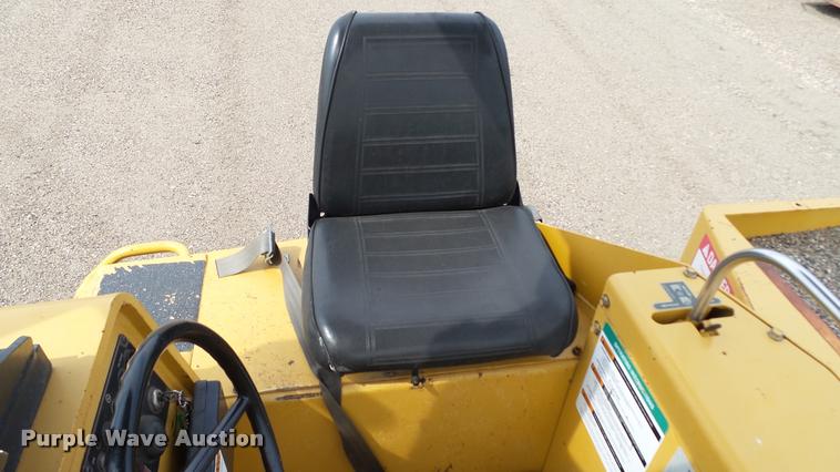 image for item DA1120 2004 Hypac C530AH pneumatic roller