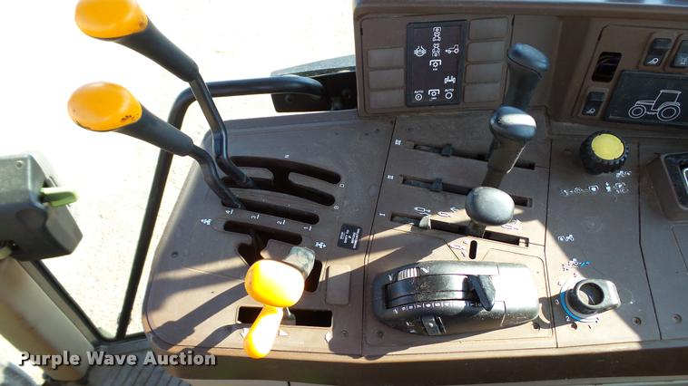 image for item DA1121 2001 John Deere 6310 tractor