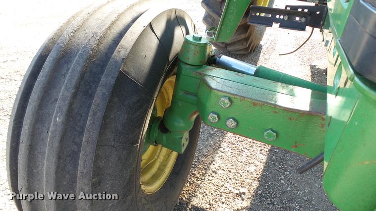 image for item DA1121 2001 John Deere 6310 tractor