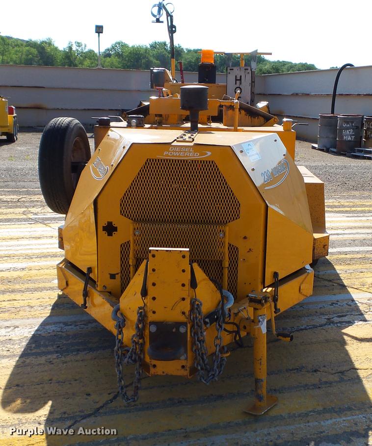 image for item DA1124 2011 Cimline 230 Magma crack sealer