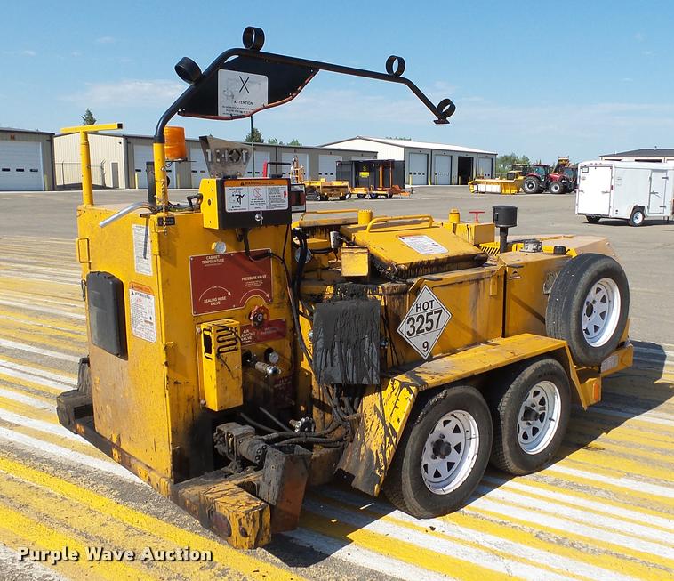 image for item DA1124 2011 Cimline 230 Magma crack sealer