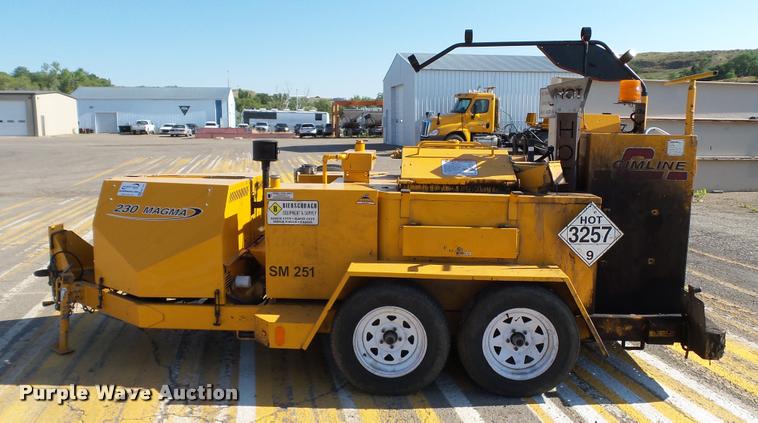 image for item DA1124 2011 Cimline 230 Magma crack sealer