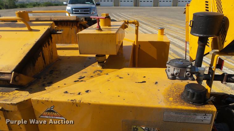 image for item DA1124 2011 Cimline 230 Magma crack sealer