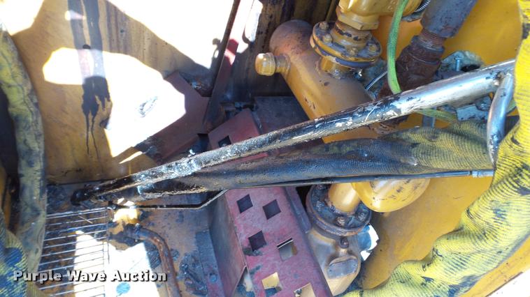 image for item DA1124 2011 Cimline 230 Magma crack sealer