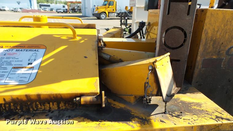 image for item DA1124 2011 Cimline 230 Magma crack sealer