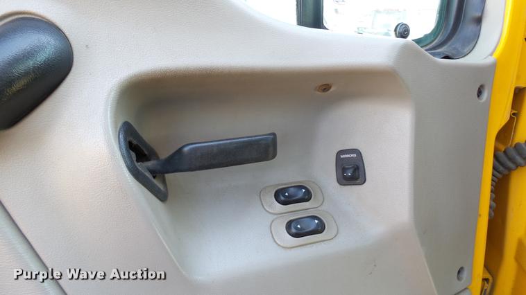 image for item DA1125 2003 Sterling L9500 dump truck