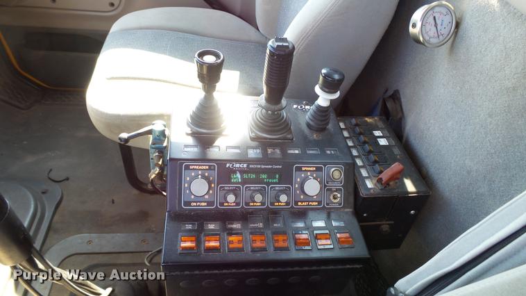 image for item DA1125 2003 Sterling L9500 dump truck