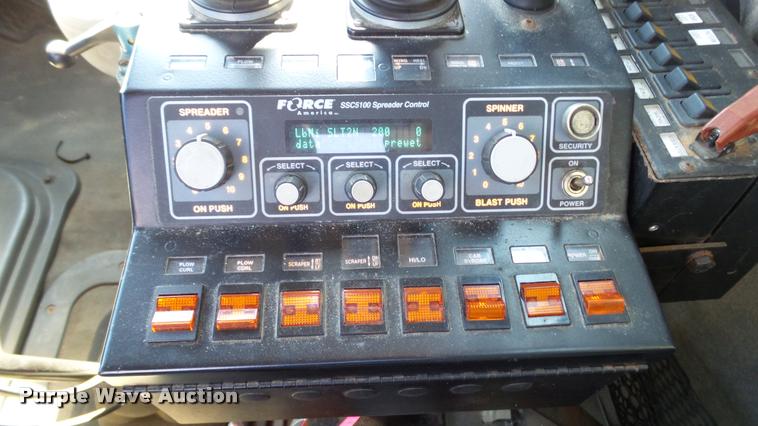 image for item DA1125 2003 Sterling L9500 dump truck