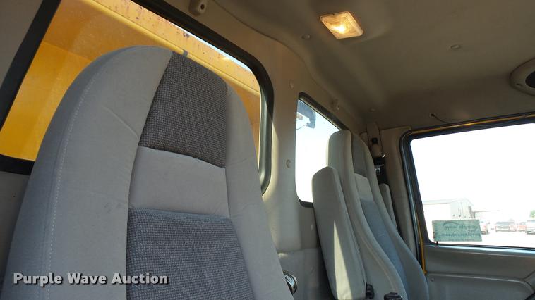 image for item DA1125 2003 Sterling L9500 dump truck