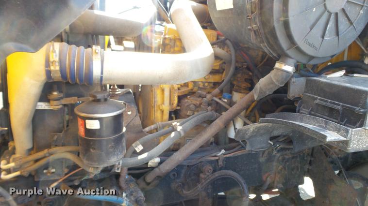 image for item DA1125 2003 Sterling L9500 dump truck