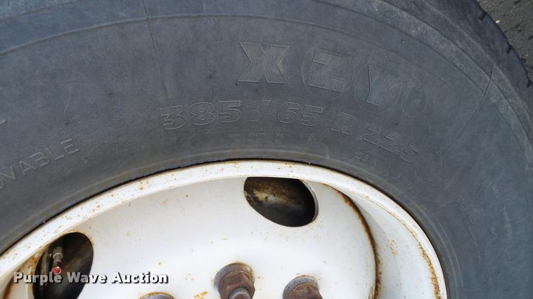 image for item DA1125 2003 Sterling L9500 dump truck