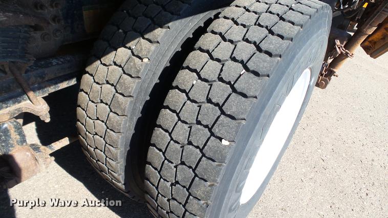 image for item DA1125 2003 Sterling L9500 dump truck