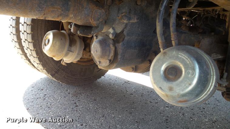 image for item DA1125 2003 Sterling L9500 dump truck