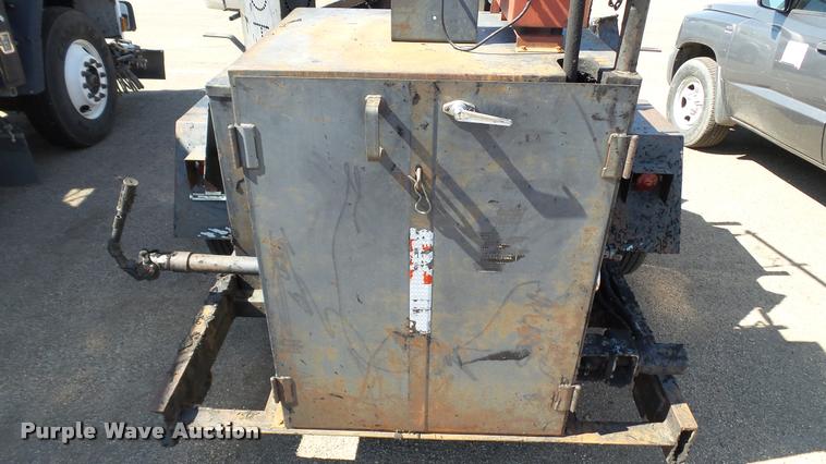 image for item DA1126 2000 Cimline 225 crack seal machine