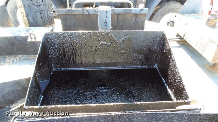 image for item DA1126 2000 Cimline 225 crack seal machine