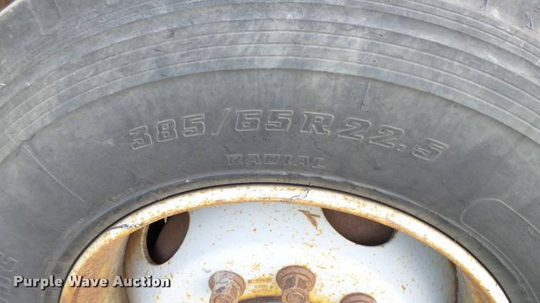 image for item DA1129 1998 Ford LT9501 Louisville 101 dump truck