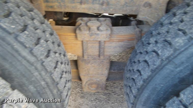image for item DA1129 1998 Ford LT9501 Louisville 101 dump truck