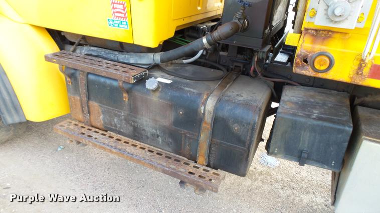 image for item DA1129 1998 Ford LT9501 Louisville 101 dump truck