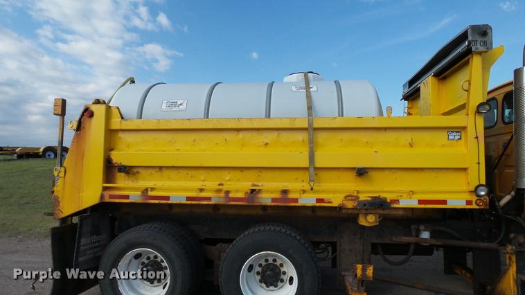 image for item DA1129 1998 Ford LT9501 Louisville 101 dump truck