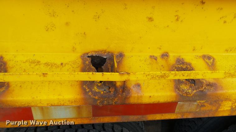 image for item DA1129 1998 Ford LT9501 Louisville 101 dump truck