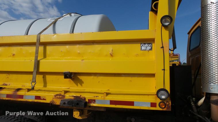 image for item DA1129 1998 Ford LT9501 Louisville 101 dump truck