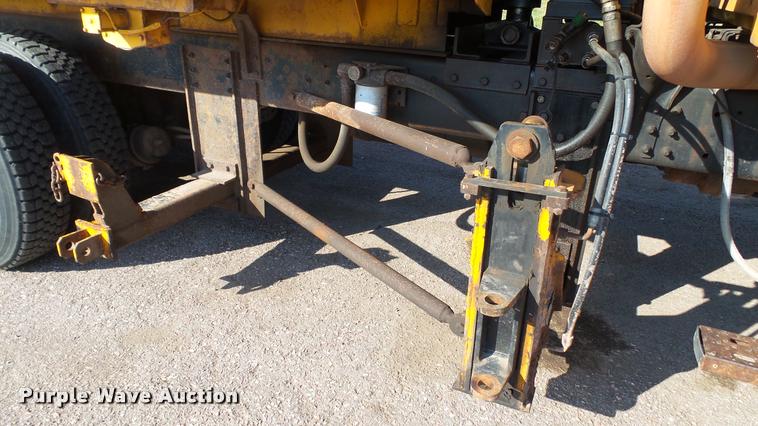 image for item DA1129 1998 Ford LT9501 Louisville 101 dump truck