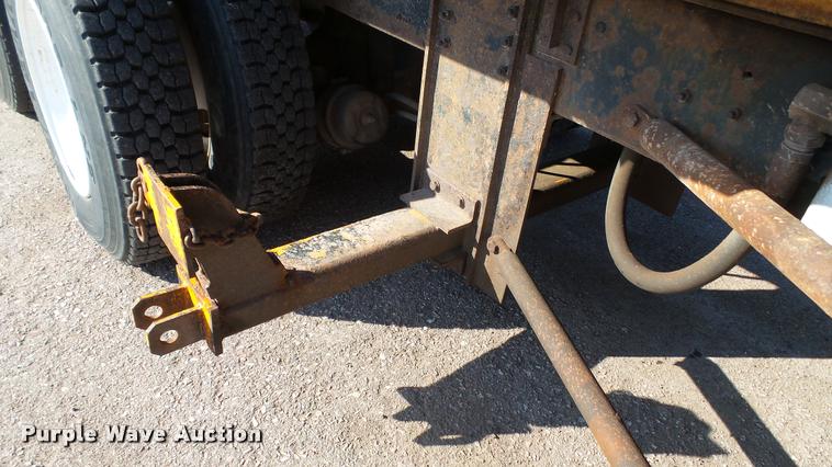 image for item DA1129 1998 Ford LT9501 Louisville 101 dump truck