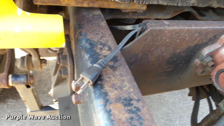 image for item DA1129 1998 Ford LT9501 Louisville 101 dump truck