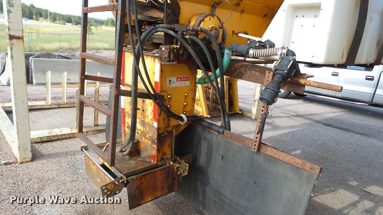 image for item DA1129 1998 Ford LT9501 Louisville 101 dump truck