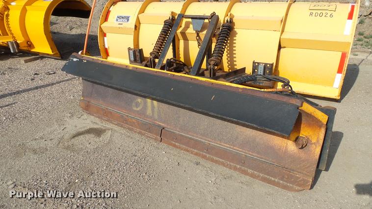 image for item DA1129 1998 Ford LT9501 Louisville 101 dump truck