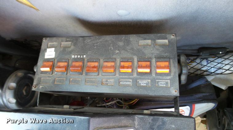 image for item DA1130 2000 Sterling L9500 dump truck