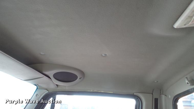 image for item DA1130 2000 Sterling L9500 dump truck